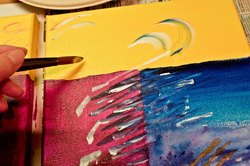 Make Your Own Abstract Wall Art | Simplicity Relished