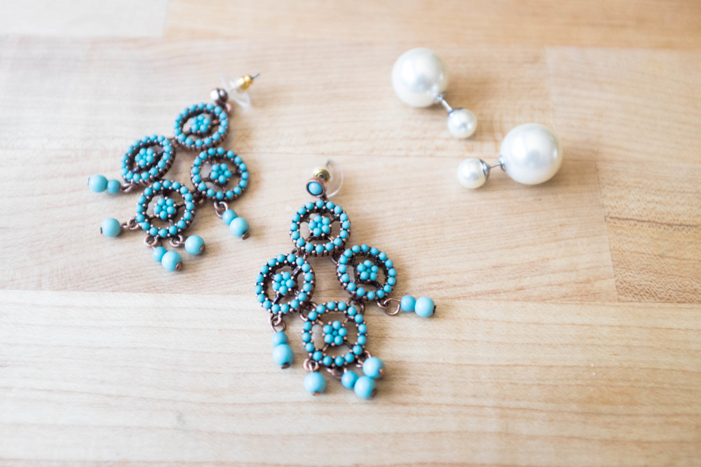 5 secrets to spicing up a small wardrobe- earrings