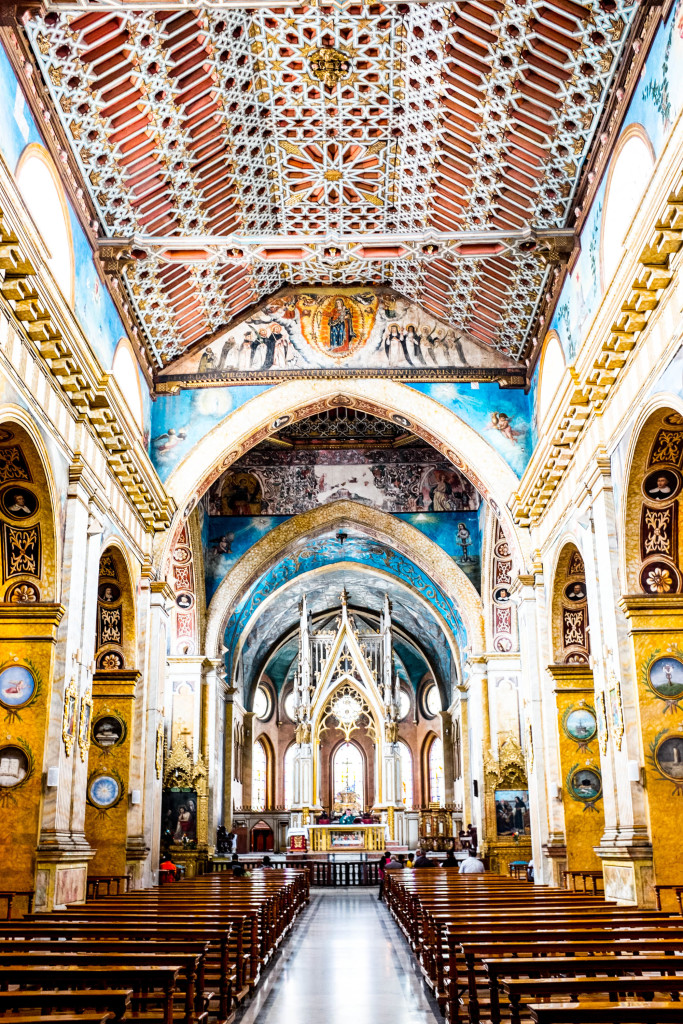 10 Best Snapshots From Ecuador - santo domingo church